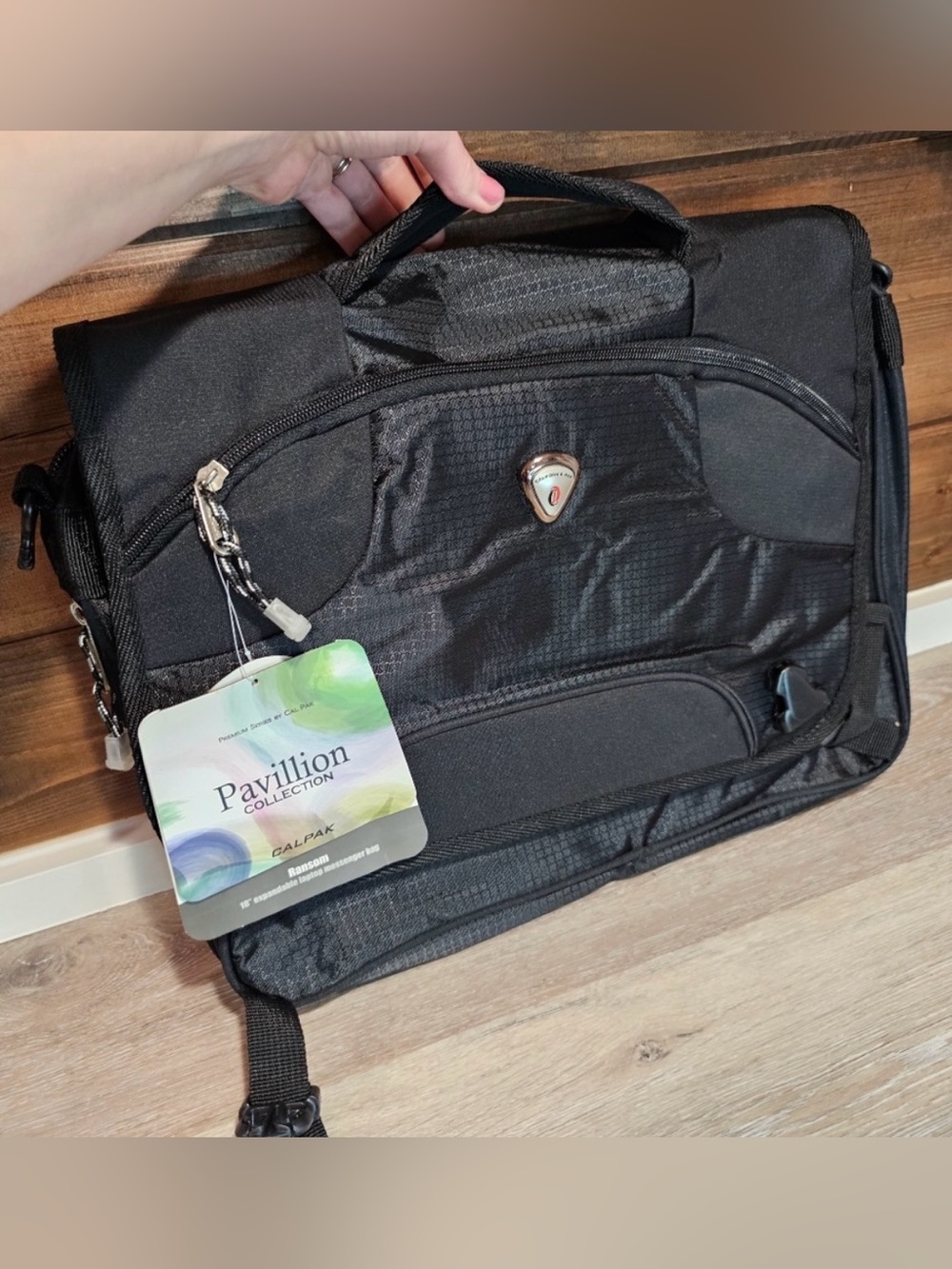 Calpak Ransom 18" Expandable Laptop Messenger Bag Black Travel Business NWT - Picture 2 of 9